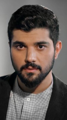 سینا مهراد-بازیگر ایرانی